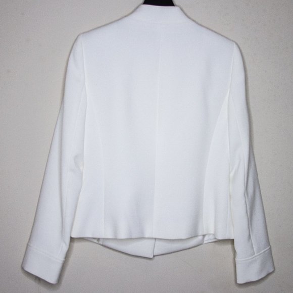 TAHARI ARTHUR S. LEVINE PETITE WHITE JACKET - Picture 9 of 12